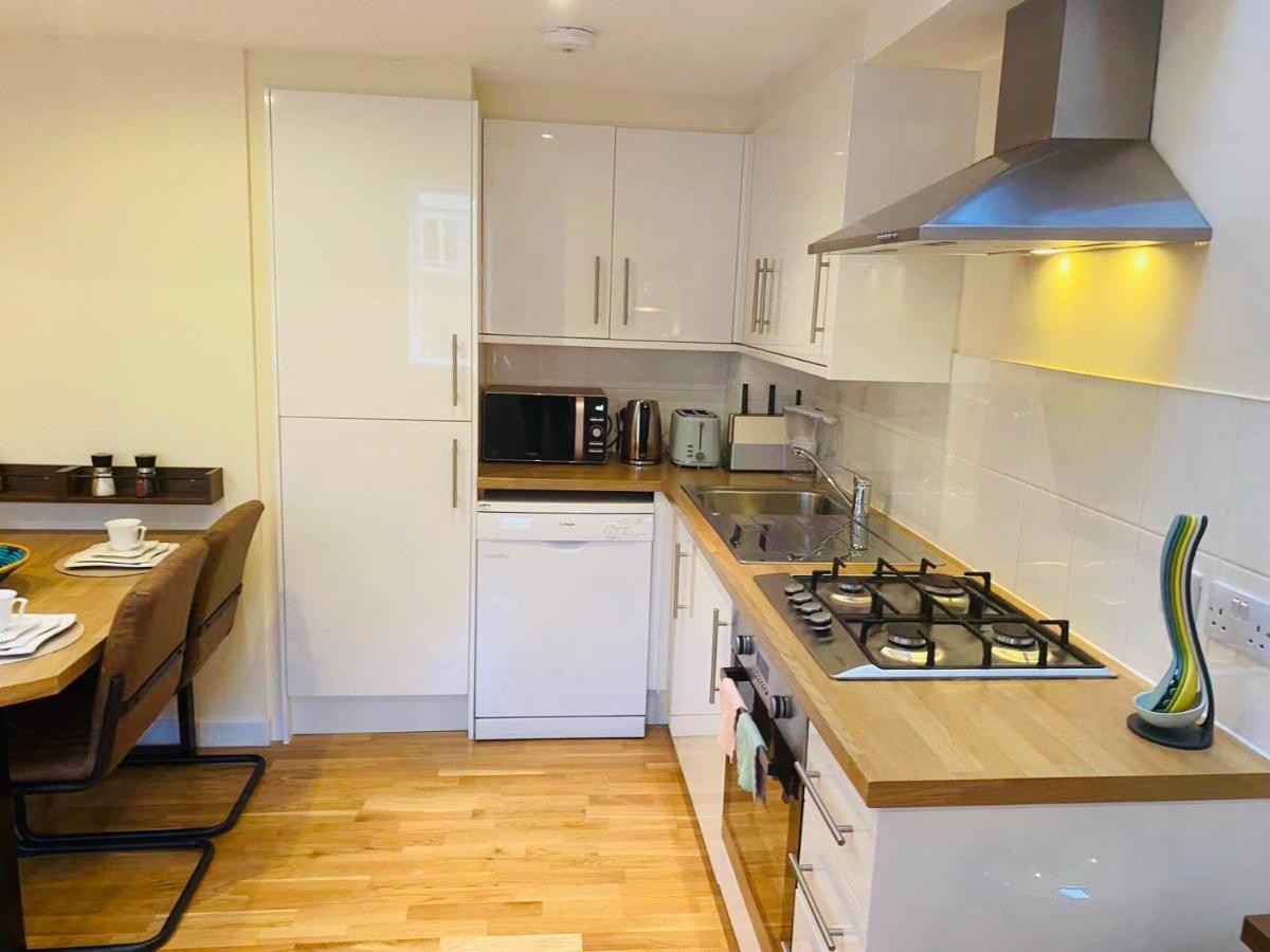 Ferienwohnung 2 Bed 2 Bath With Private Parking EDI Exterior foto